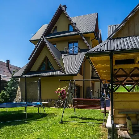 Sloneczny Dworek ビャウィ・ドゥナイェツ