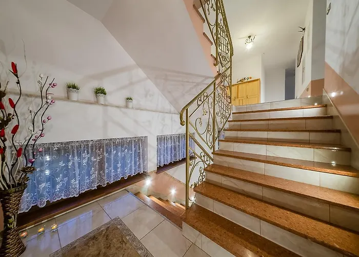 Pensión Sloneczny Dworek *